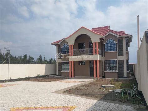 For Sale 4 Bedroom All En Suit With Dsq Located In Lanet Nakuru