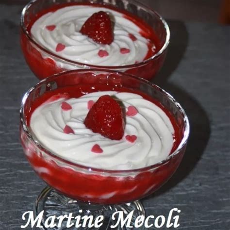 Mousses De Fromage Blanc Sur Coulis De Fraises Sans Cook In Guy Demarle