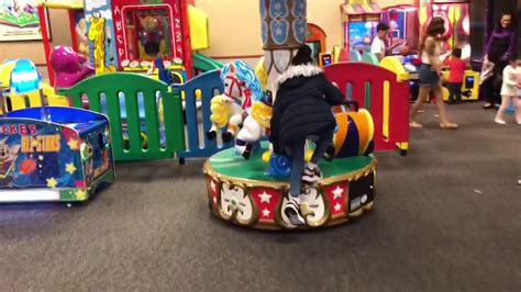 FUN TIMES AT CHUCK E CHEESES YouTube