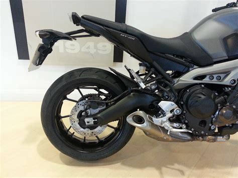 Yamaha MT 09 ABS 900 Triple Naked Motorcycle Streetfighter