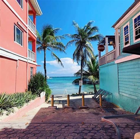 Beautiful beachfront hotel in downtown San Pedro, Belize > Resorts ...