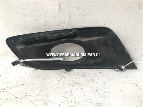 Rejilla O Tapa De Parachoque Izquierdo Con Hoyo MAZDA 3 1 6 Z6 DOHC 16