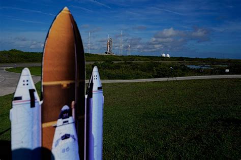 Le Lancement De La Fusée Lunaire Artemis 1 De La Nasa Est Reporté Après