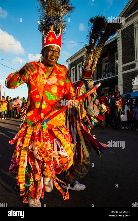 Dancing Caribbean Costumes High Resolution Stock Photography and Images ...