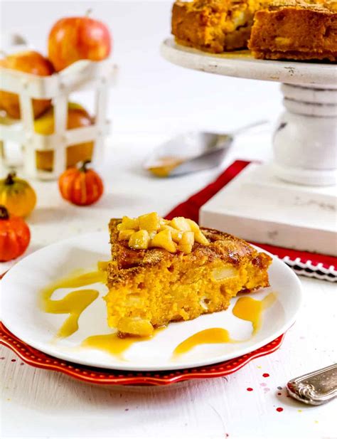 Pumpkin Apple Cake Easy Classic Fall Recipe Perfect For Entertaining