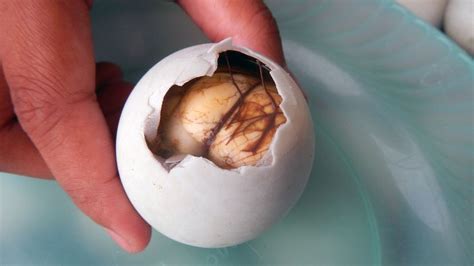 Balut: the Asian Street Food You Gotta Eat to Believe | HowStuffWorks