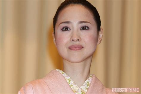 松田聖子の年収は7億？！歌手としての成功とビジネス展開が生み出す驚きの金額！ 最近気になる芸能人リサーチ