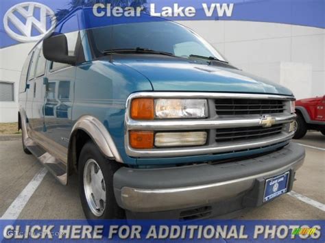 1999 Medium Fernmist Green Metallic Chevrolet Express 1500 Passenger Conversion Van 45877275