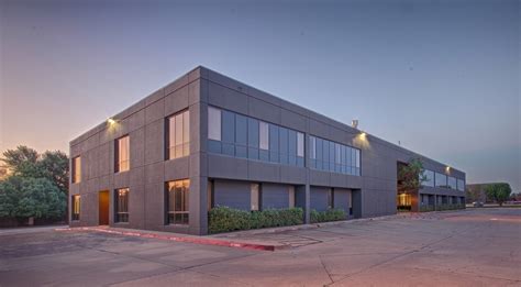 3700 N Classen Blvd Oklahoma City Ok 73118 Office For Lease Loopnet