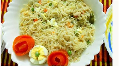 How To Make Vegetable Egg Noodles সবজি ডিম নুডুলস রেসিপি Youtube