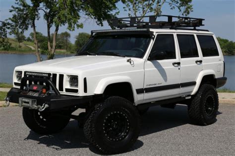 2001 Jeep Cherokee Sport Xj Lifted 65k Original Miles Many Xtras 4x4