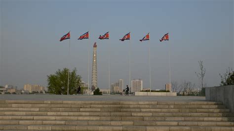 North Korea Flag 🇰🇵 | North Korean Flag Meaning and History - Koryo Tours