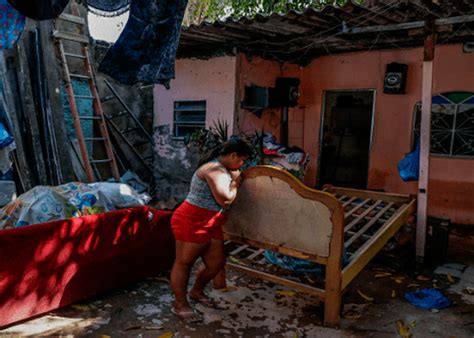 Tragedia en Río de Janeiro 12 muertos por devastadoras lluvias y