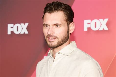 Adan Canto Ator De “designated Survivor“ Morre Aos 42 Anos Cnn Brasil