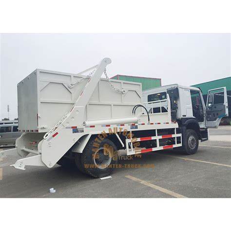 Howo X M Skip Loader Garbage Truck Manten