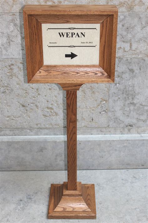 Sign Stanchion, Light | Ohio Statehouse