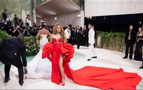 Met Gala 2024 Estos Latinos Arrasaron En La Pasarela El Informador