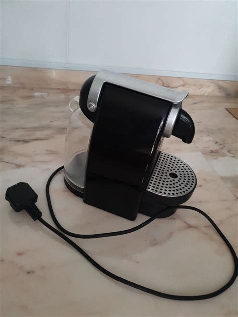 Nespresso Coffee Machine Old Model Tv And Home Appliances Kitchen Appliances Coffee Machines