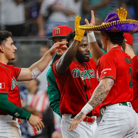 arozarena catch helps mexico reach wbc semis  game nashville