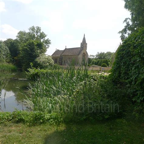 Pictures Of Great Chalfield Manor House And Arts And Crafts Garden