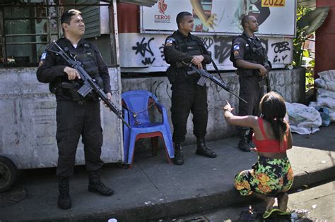 Al Menos 18 Muertos En Operación Policial En Río De Janeiro