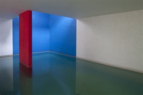 Architecture Classics: Gilardi House / Luis Barragán | ArchDaily