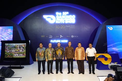 Menko Airlangga Hartarto Resmi Membuka Pameran Otomotif Terbesar Se