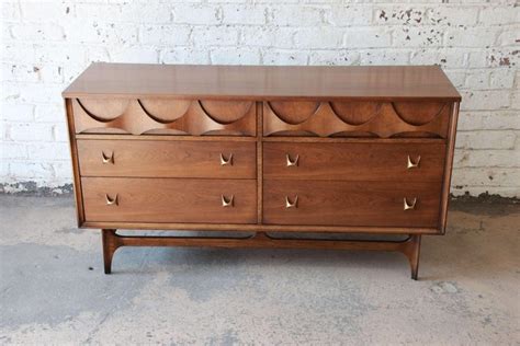 Broyhill Brasilia Sculpted Walnut Six Drawer Dresser At 1stdibs