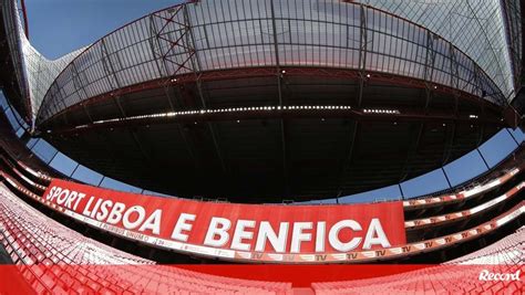 Trânsito Condicionado Junto Ao Estádio Da Luz Devido Ao Benfica Ajax