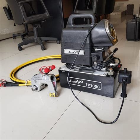 Hydraulic Torque Wrench Torcup Komplet Set Torque Wrench Hose Hydraulic Pump Di Bekasi Jawa