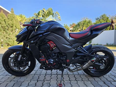 2023 Z1000 almost there : r/Kawasaki