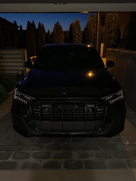 100% black : r/Audi