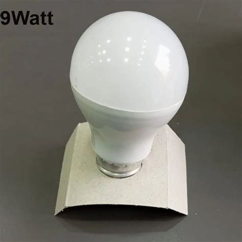 W Crompton Dynaray Led Bulb Cool Daylight B At Rs Piece In