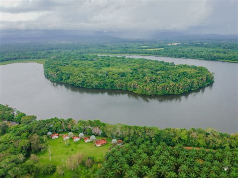 LA HERRADURA (posada campestre) – Guaviare, Colombia – Sur America