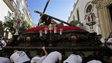 Semana Santa de Cádiz 2022 Horario e itinerario de la cofradía del Caído