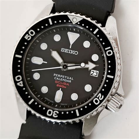 【やや傷や汚れあり】希少！！ セイコー Seiko 8f35 00a0 メンズ 腕時計 ダイバー パーペチュアルカレンダー Perpetual