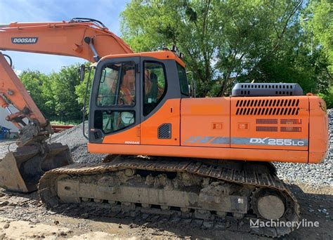 Daewoo Doosan Dx Lc Tracked Excavator For Sale Poland Nowa Huta