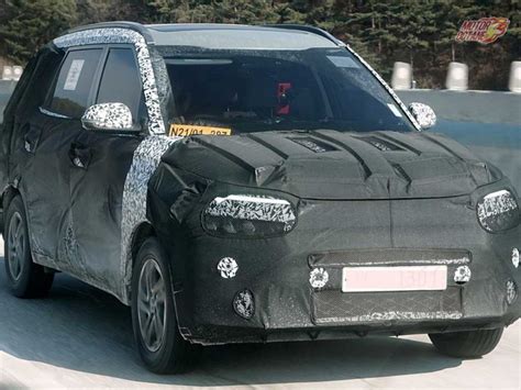 Upcoming Kia 7 seater SUV SPOTTED » MotorOctane