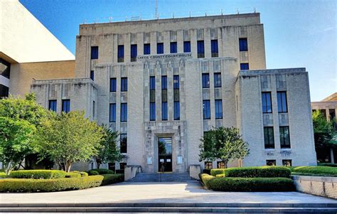 Gregg County Courthouse In Longview Texas