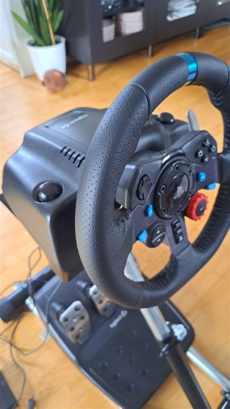 Kierownica Logitech G29 w zestawie ze stojakiem Wheel Stand Pro Pęgów