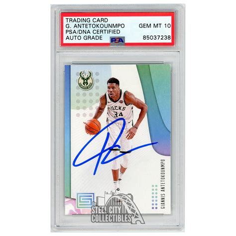 Giannis Antetokounmpo 2018 19 Panini Status Autograph Card 24 PSA DNA