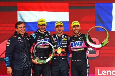 F1第21戦、フェルスタッペンが17番グリッドから優勝、チャンピオン争いに断！？【ブラジルgp 決勝】 24 Webモーターマガジン