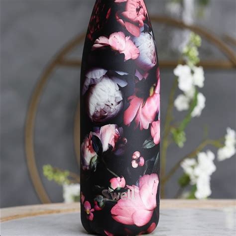 Swell Dining Swell Night Peony 7oz Water Bottle Poshmark