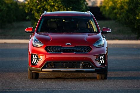 2020 Kia Niro Plug-In Hybrid Prices, Reviews, and Pictures | Edmunds