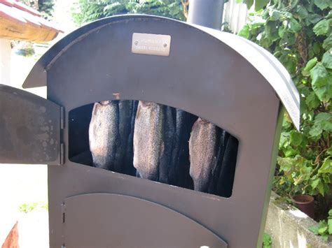 R Uchern Im Kugelgrill Und Im Holzbackofen Grillforum Und Bbq