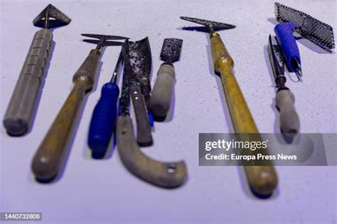 Ice Carving Tools Photos and Premium High Res Pictures - Getty Images