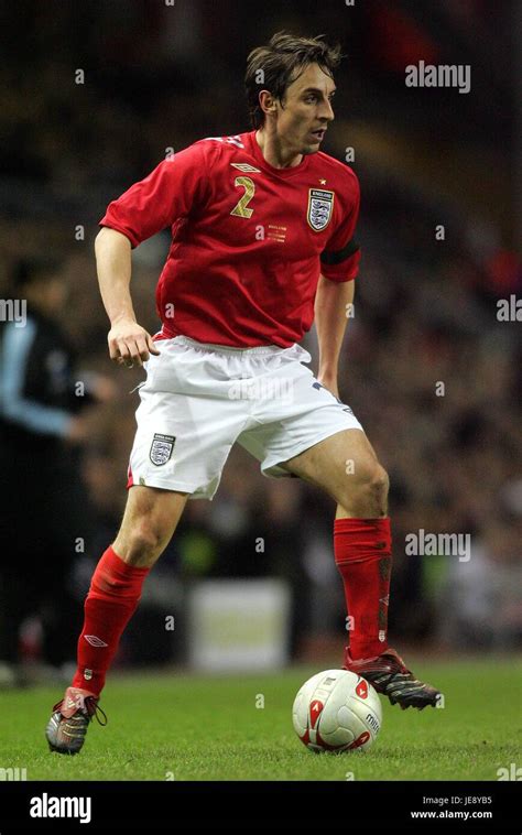 Gary Neville England Manchester United Fc Anfield Liverpool England