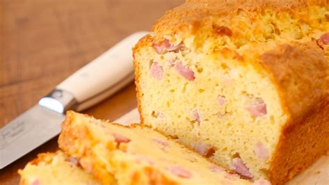 La recette du cake aux lardons en pas à pas