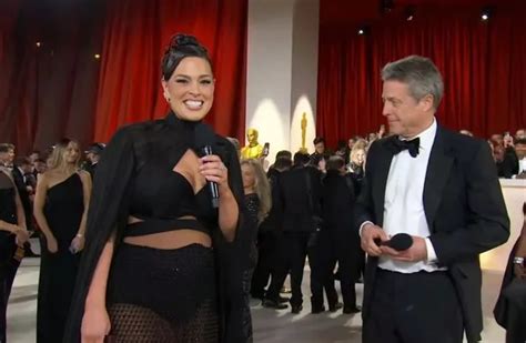 Ashley Graham Poses Nude In Behind The Scenes Oscars Post After Car