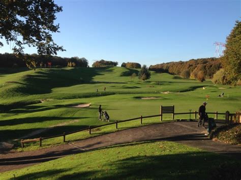 Golf du Château de la Chouette Paris Francia Alquiler de palos de